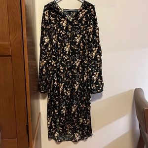 XXL Shein Curve Floral Dress with long sleeves
